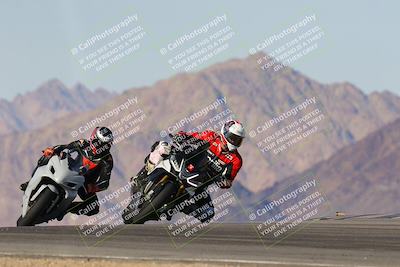 media/Dec-10-2023-SoCal Trackdays (Sun) [[0ce70f5433]]/Turn 9 (130pm)/